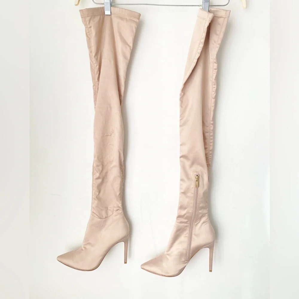 Revolve Boots Women’s 7 Raye Over the Knee OTK Sock Boot Champagne